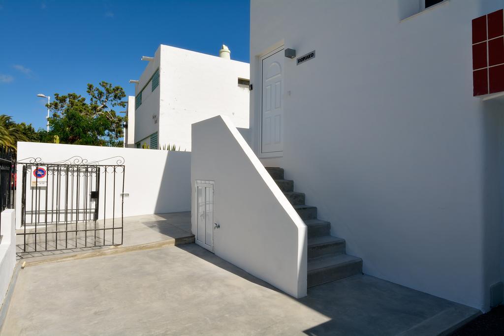 Villa Sunrise Private Pool Puerto Del Carmen By Pvl Exterior photo